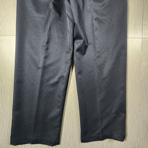 Izod Golf Pants Dark Blue Men’s Size 32x30 Cuffed Relaxed - Picture 7 of 11